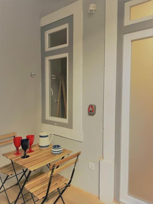 Charming Apartment With Pateo - Rituals&Routines Lisboa Exteriör bild