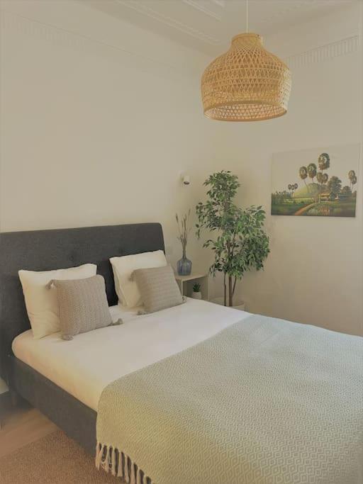 Charming Apartment With Pateo - Rituals&Routines Lisboa Exteriör bild
