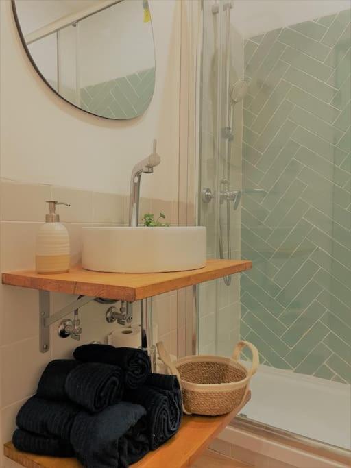 Charming Apartment With Pateo - Rituals&Routines Lisboa Exteriör bild
